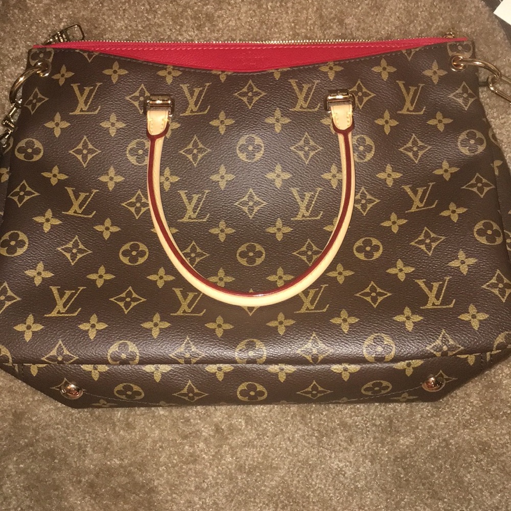 Louis Vuitton Pallas Monogram Cerise